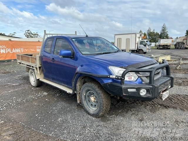 Isuzu D-Max Пікапи / Бічне розвантаження