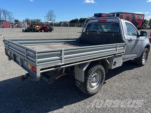 Isuzu D-MAX LX Пікапи / Бічне розвантаження