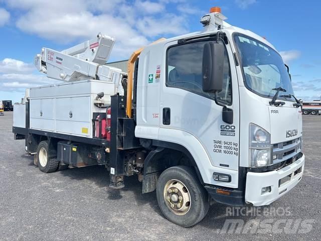 Isuzu FRR600 Автовишки на базі вантажівки