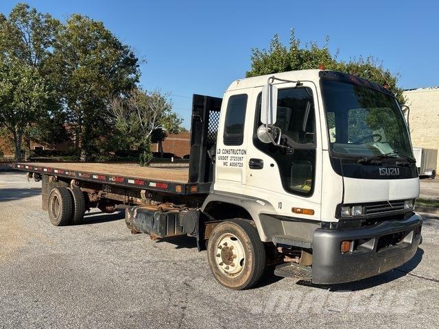 Isuzu FTR Вантажівки-платформи/бокове розвантаження