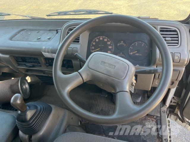 Isuzu NPR 400 Рефрижератори