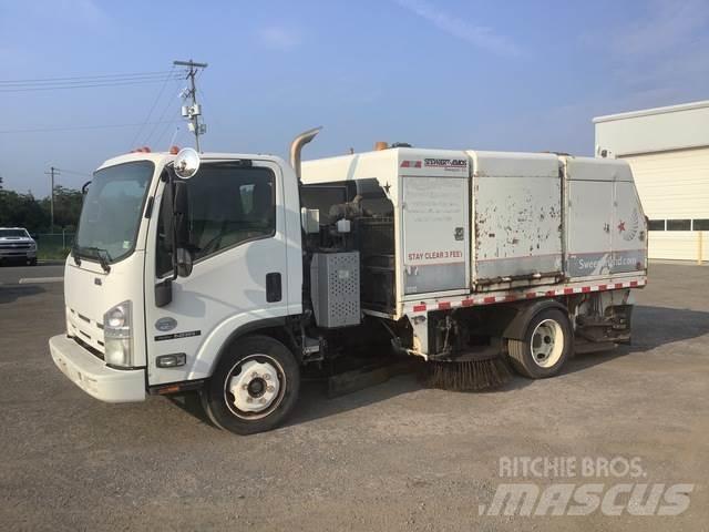 Isuzu NQR Прибиральні машини