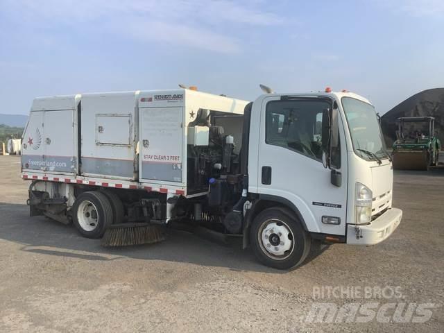 Isuzu NQR Прибиральні машини