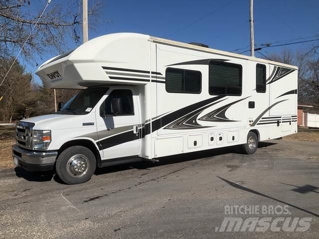 Jayco Envoy Автодома і житлові автопричепи