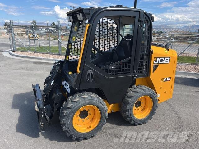JCB 215 Міні-навантажувачі