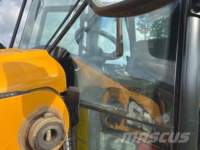 JCB 3CX Екскаватори-навантажувачі