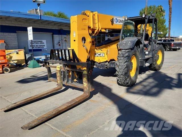 JCB 507-42 Телескопічні навантажувачі