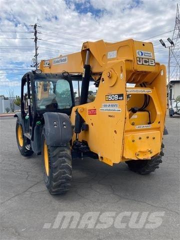 JCB 50942 S Телескопічні навантажувачі