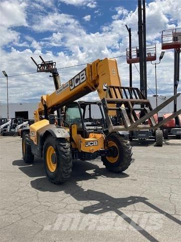 JCB 50942 S Телескопічні навантажувачі