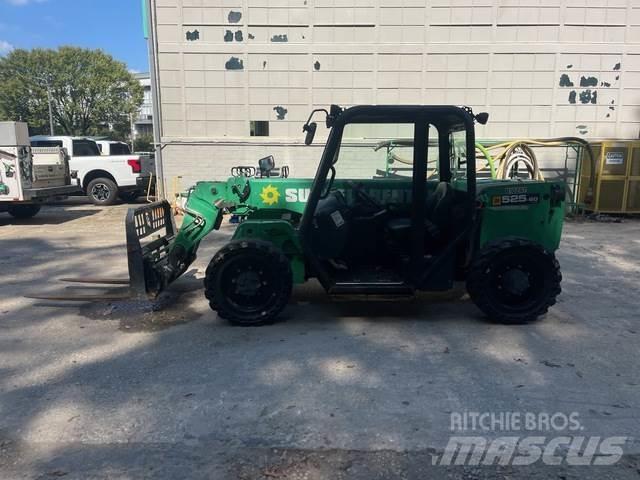 JCB 525-60 Телескопічні навантажувачі