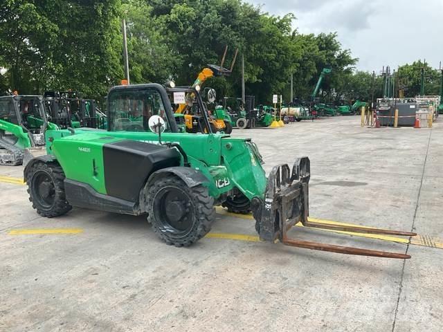JCB 525-60 Телескопічні навантажувачі