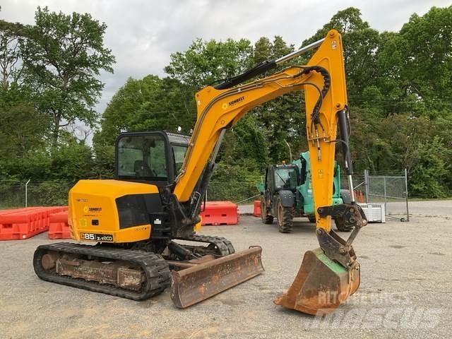 JCB 85Z Гусеничні екскаватори