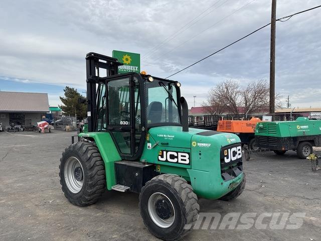 JCB 930 Навантажувачі підвищеної прохідності