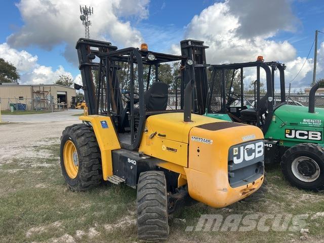 JCB 940-4 T4 Навантажувачі підвищеної прохідності