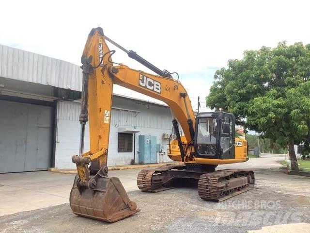 JCB JS220 Гусеничні екскаватори