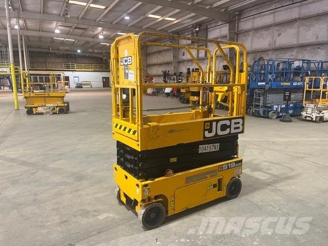 JCB S1930E Підйомники-ножиці