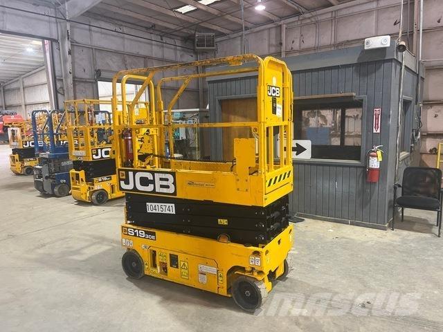 JCB S1930E Підйомники-ножиці
