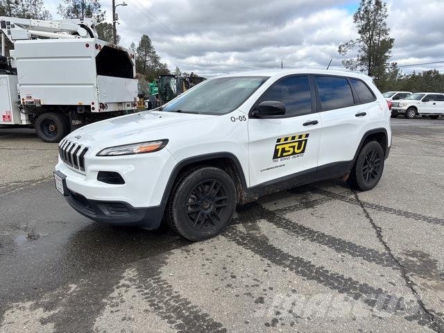 Jeep Cherokee Автомобілі