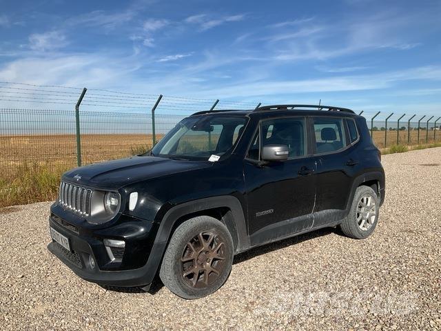 Jeep Renegade Автомобілі
