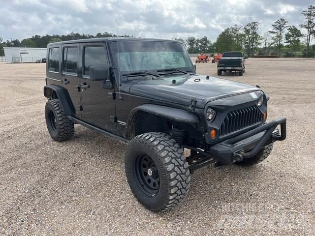 Jeep Wrangler Автомобілі