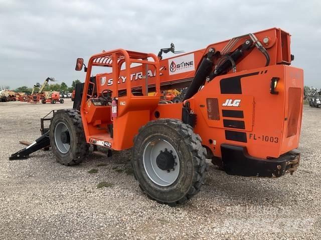 JLG 10042 Телескопічні навантажувачі