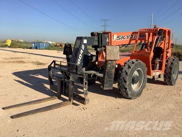 JLG 10042 Телескопічні навантажувачі