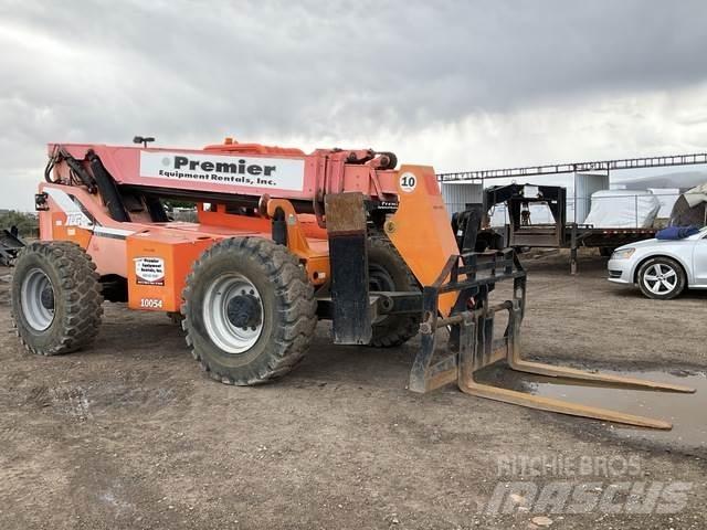 JLG 10054 Телескопічні навантажувачі