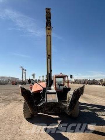 JLG 1055 Телескопічні навантажувачі