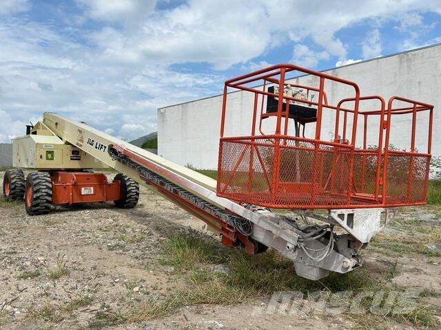 JLG 110HX Телескопічні підйомники