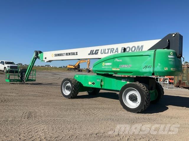 JLG 1200SJP Телескопічні підйомники