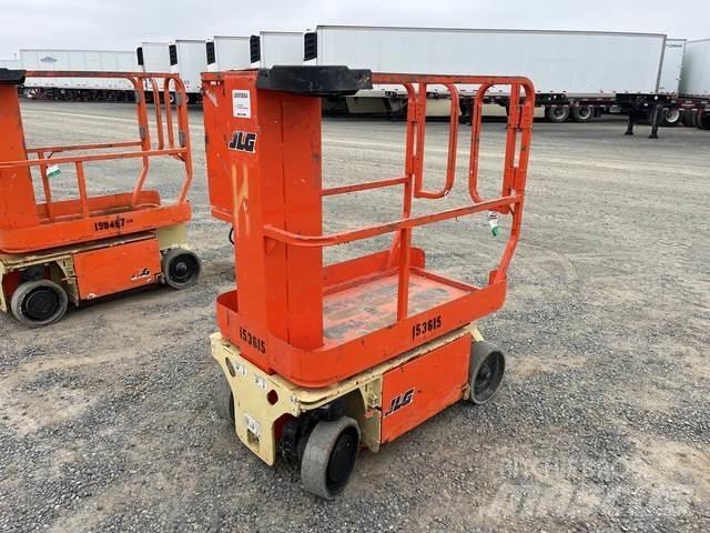 JLG 1230ES Вертикальні щоглові підйомники