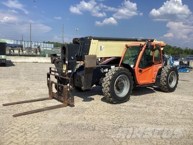 JLG 1255 Телескопічні навантажувачі