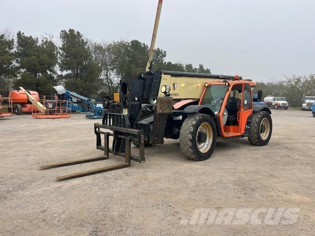 JLG 1255 Телескопічні навантажувачі