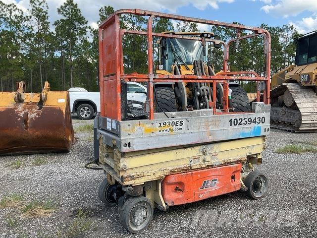 JLG 1930ES Підйомники-ножиці