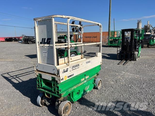 JLG 1930ES Підйомники-ножиці