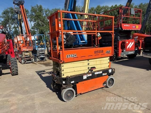 JLG 1932R Підйомники-ножиці