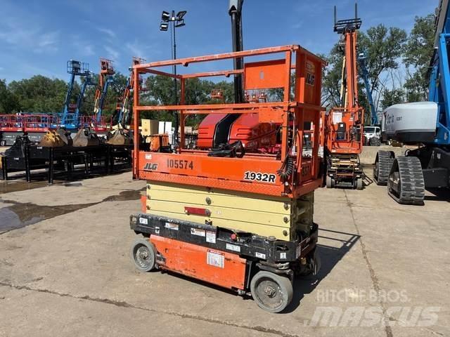 JLG 1932R Підйомники-ножиці