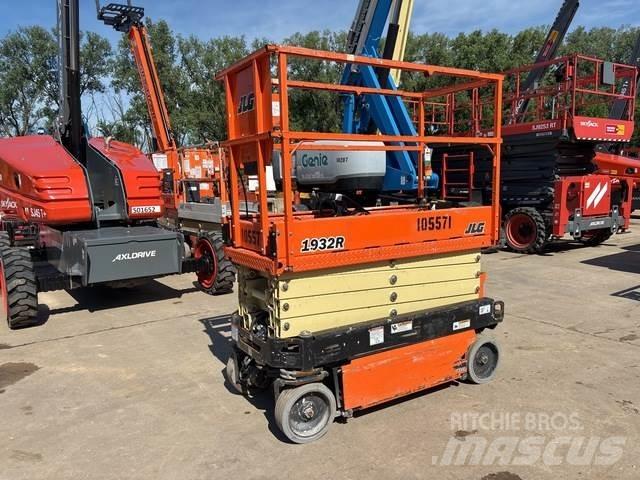 JLG 1932R Підйомники-ножиці