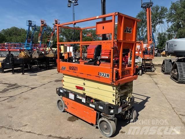 JLG 1932R Підйомники-ножиці