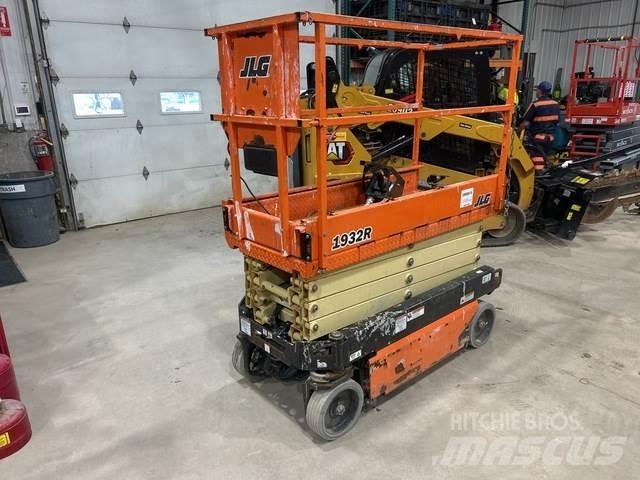 JLG 1932R Підйомники-ножиці