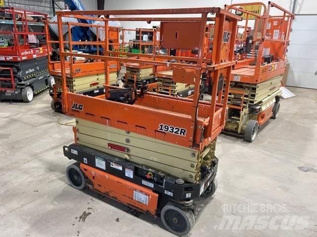 JLG 1932R Підйомники-ножиці