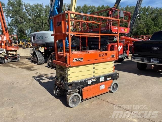 JLG 1932R Підйомники-ножиці