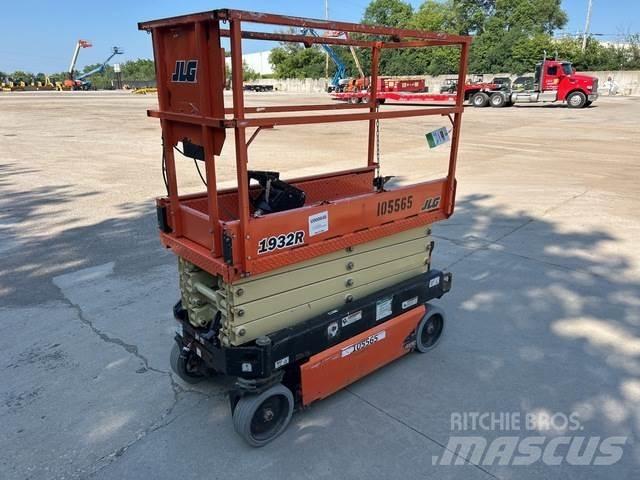 JLG 1932R Підйомники-ножиці