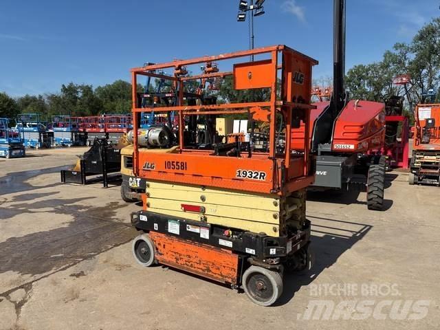 JLG 1932R Підйомники-ножиці