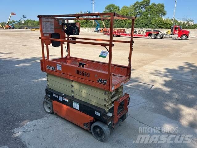JLG 1932R Підйомники-ножиці