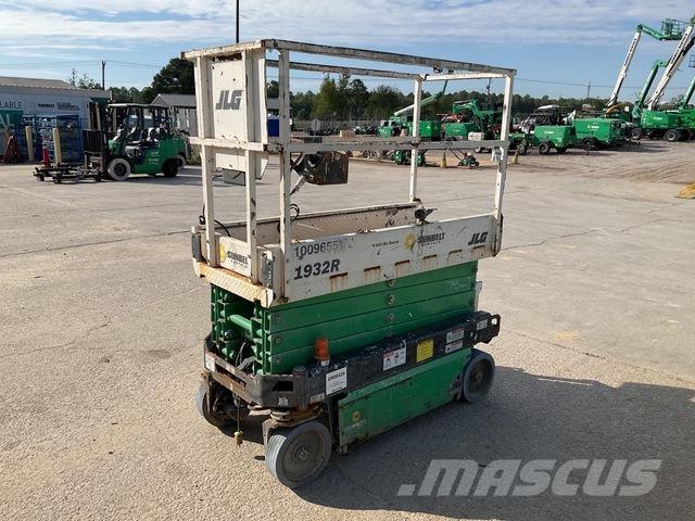 JLG 1932R Підйомники-ножиці