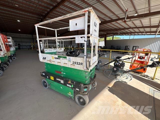 JLG 1932R Підйомники-ножиці