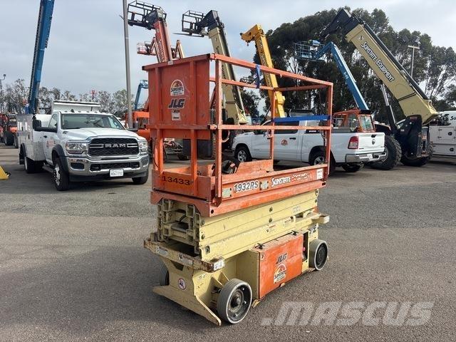 JLG 1932RS Підйомники-ножиці
