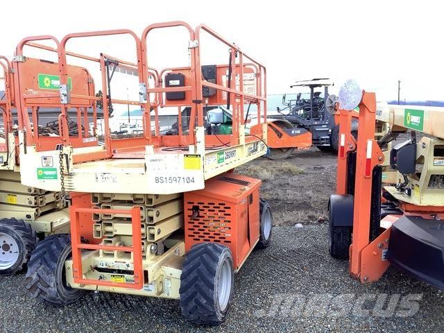 JLG 260MRT Підйомники-ножиці