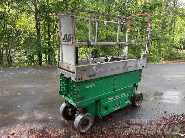 JLG 2630ES Підйомники-ножиці